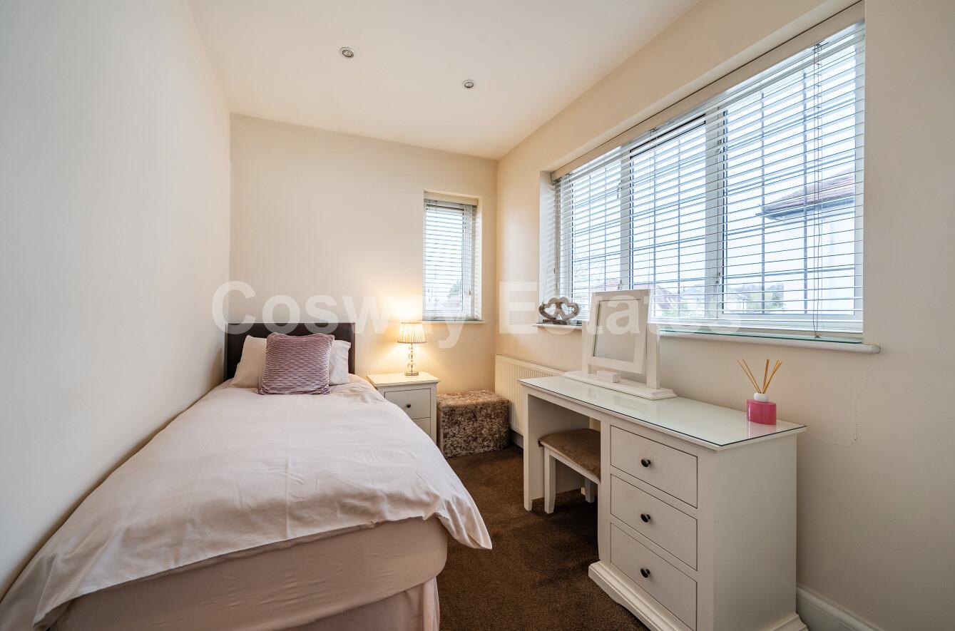 Marsh Lane, Mill Hill, NW7, London